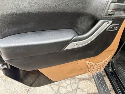 Used 2013 Jeep Wrangler Unlimited Sahara w/ Dual Top Group image 11