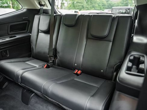 Used 2023 Subaru Ascent Limited image 33