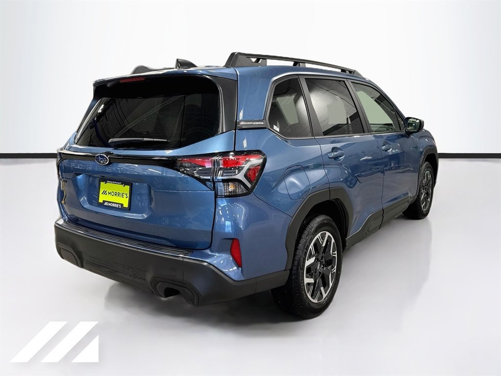 Used 2025 Subaru Forester Premium AWD/4WD image 5
