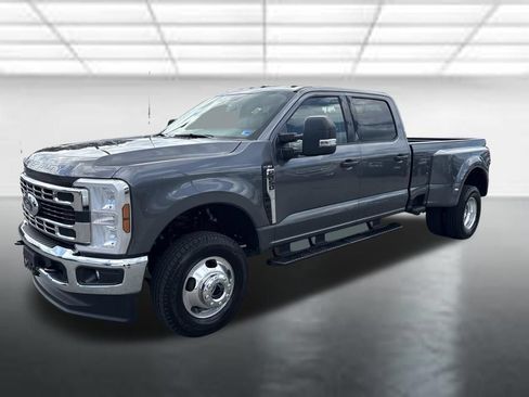 Used 2026 Ford F350 XLT AWD/4WD image 28