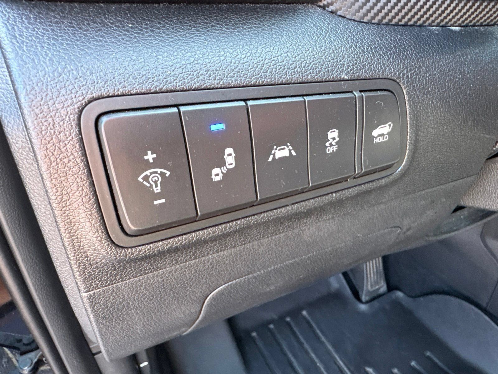 Used 2020 Hyundai Tucson Sport FWD image 18