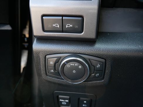 Certified 2018 Ford F150 4x4 SuperCrew image 26
