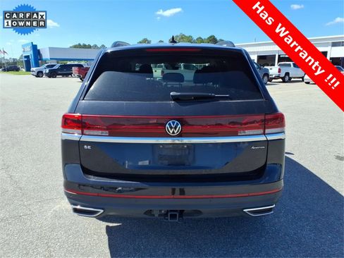 Used 2024 Volkswagen Atlas SE image 4