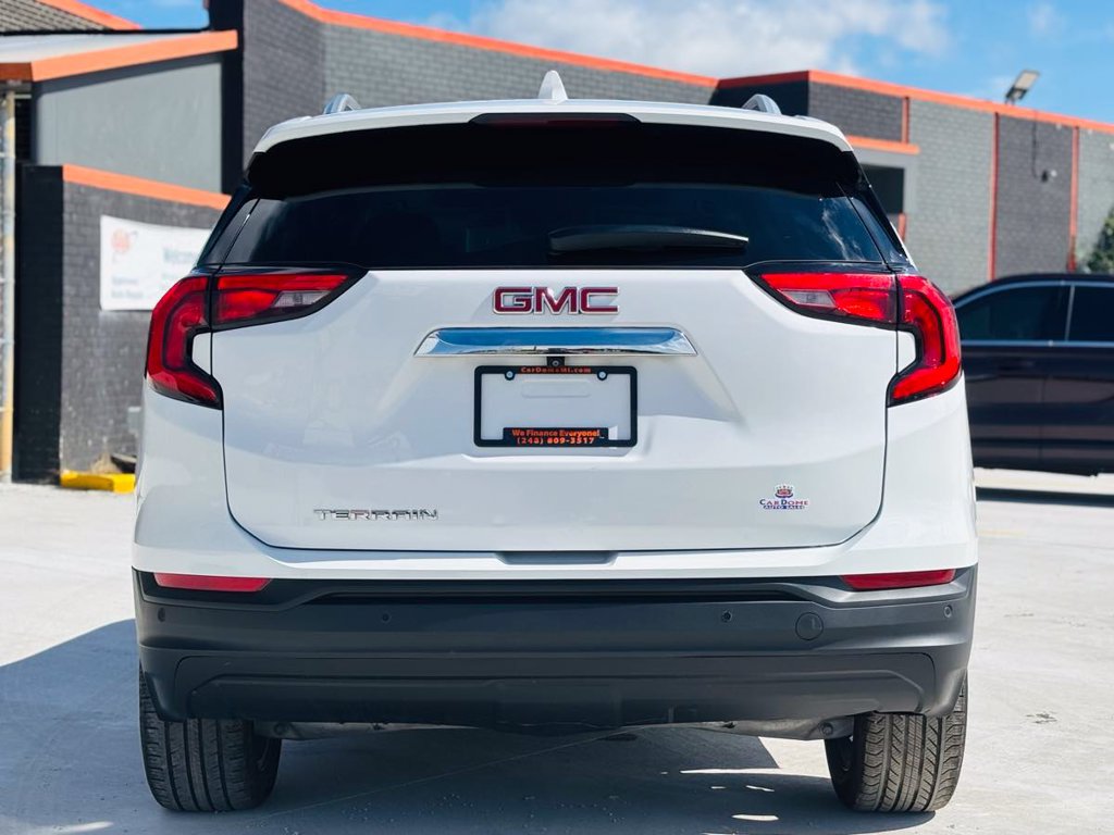 Used 2021 GMC Terrain SLT w/ Infotainment Package II AWD/4WD image 12
