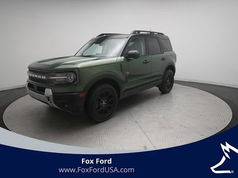Used 2025 Ford Bronco Sport Badlands AWD/4WD image 1