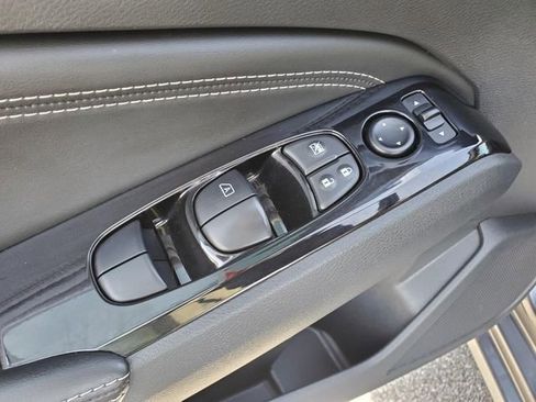 Certified 2021 Nissan Altima 2.5 SV image 16