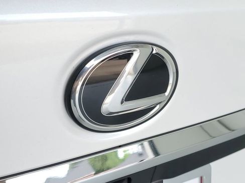 Used 2024 Lexus ES 350 w/ Premium Package image 8