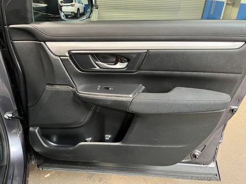 Used 2019 Honda CR-V LX image 12