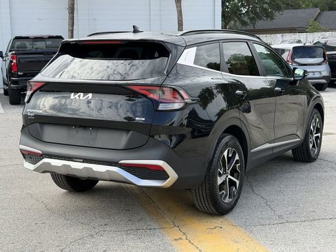 Certified 2023 Kia Sportage EX w/ EX Premium Package AWD/4WD image 5