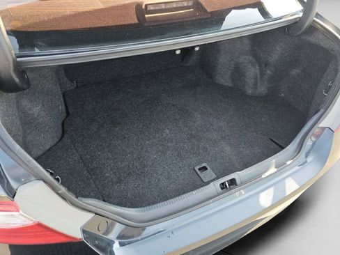 Used 2016 Toyota Camry SE FWD image 25