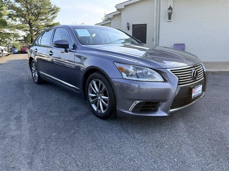 Used 2015 Lexus LS 460 AWD w/ Comfort Package image 3