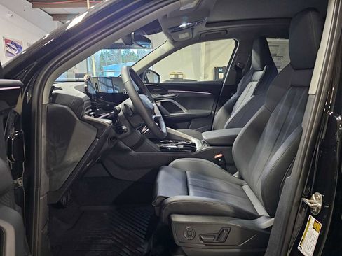 New 2025 Audi Q5 Premium Plus image 23