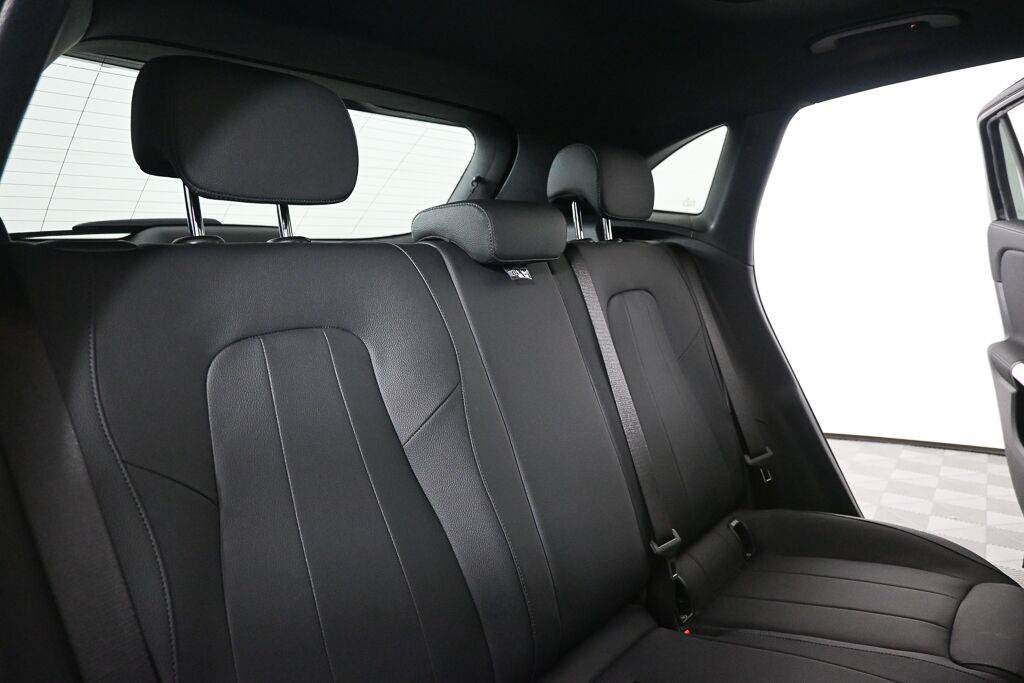 Used 2026 Mercedes-Benz GLA 250 image 21