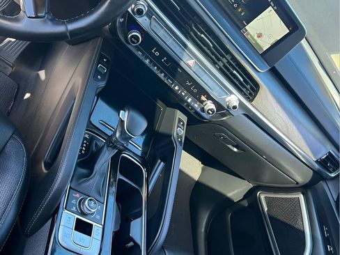 Used 2022 Kia Telluride EX w/ Towing Package image 16