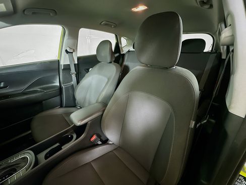 Used 2024 Hyundai Kona SEL FWD image 19