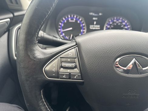 Used 2015 INFINITI Q50 Premium w/ Navigation Package image 25