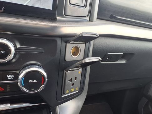 Used 2024 Ford F150 Lariat w/ Equipment Group 502A High AWD/4WD image 36