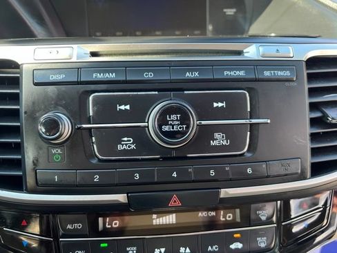 Used 2016 Honda Accord LX image 22