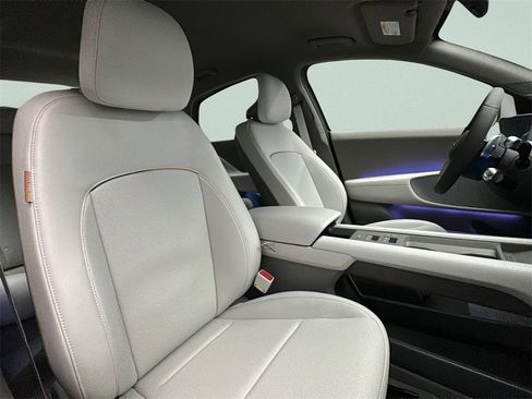 New 2025 Hyundai Ioniq 6 SEL image 13