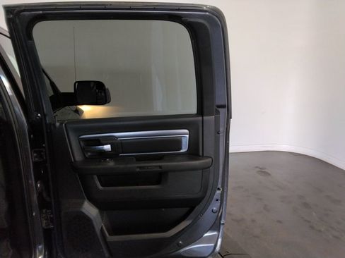 Used 2022 RAM 1500 Classic Warlock image 35