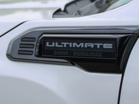 Used 2024 GMC Sierra 2500 Denali Ultimate w/ Max Trailering Package AWD/4WD image 8