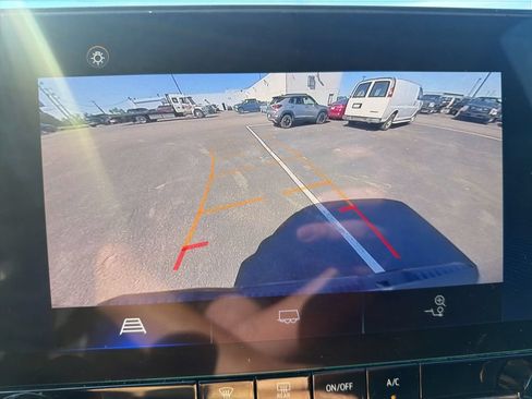 Used 2023 Chevrolet Colorado Trail Boss w/ Advanced Trailering Package AWD/4WD image 19