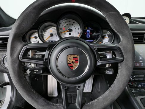 Certified 2018 Porsche 911 GT3 w/ Sport Chrono Package RWD image 9