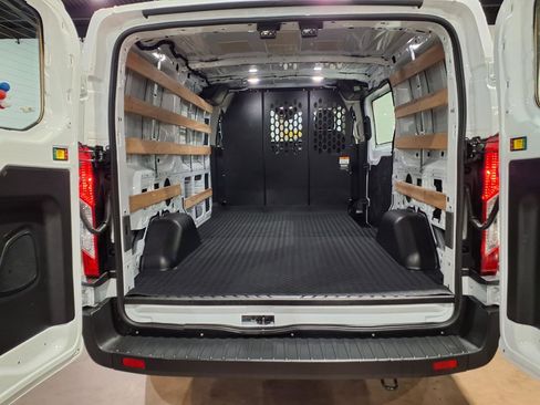 Used 2025 Ford Transit 250 Low Roof w/ Exterior Upgrade Package RWD image 7