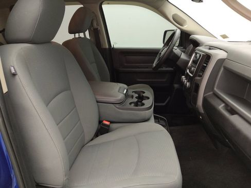 Used 2017 RAM 1500 Express AWD/4WD image 21