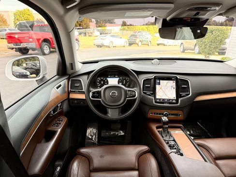 Used 2019 Volvo XC90 T6 Inscription w/ Protection Package Premier AWD/4WD image 37