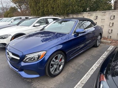 Used 2018 Mercedes-Benz C 300 Cabriolet image 2