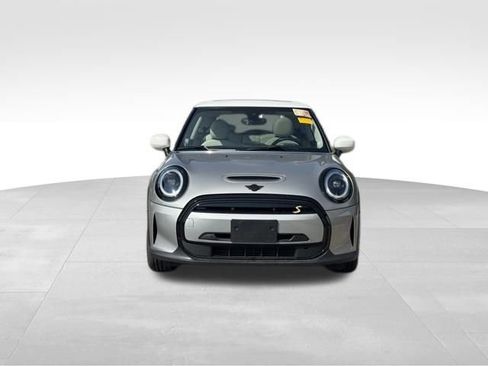 Certified 2024 MINI Cooper SE image 6