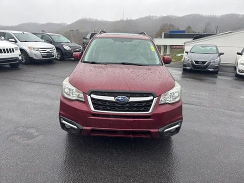 Used 2017 Subaru Forester 2.5i Limited AWD/4WD image 3