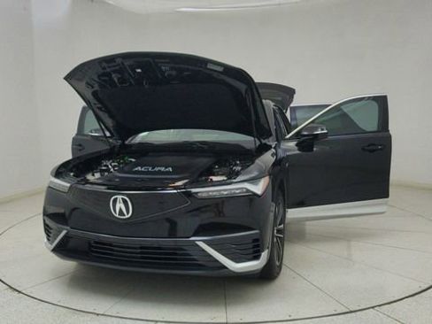 Used 2024 Acura ZDX A-Spec image 71
