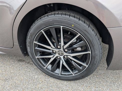 Used 2023 Toyota Camry SE w/ Convenience Package image 30