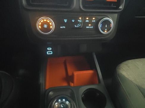 Used 2023 Ford Maverick XLT FWD image 19