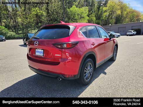 Used 2021 MAZDA CX-5 Touring w/ Touring Preferred SV Package image 4
