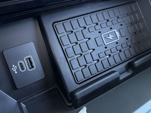 New 2025 Ford F150 Platinum w/ Equipment Group 702A High image 54