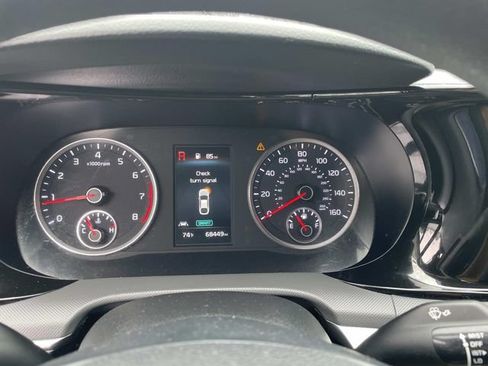 Used 2023 Kia K5 LXS FWD image 34