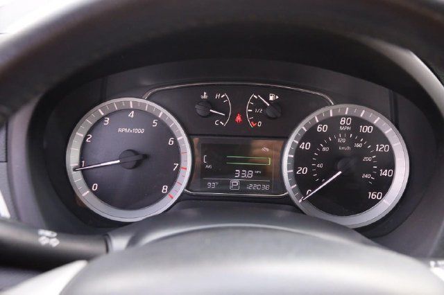 Used 2015 Nissan Sentra SV FWD image 13
