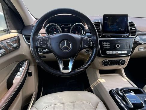 Used 2017 Mercedes-Benz GLE 350 image 6