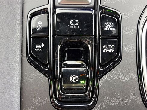 New 2026 Lexus RX 450h AWD image 26