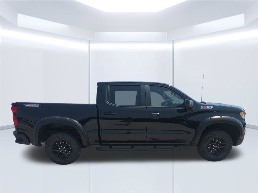 Used 2022 Chevrolet Silverado 1500 LT Trail Boss AWD/4WD image 8