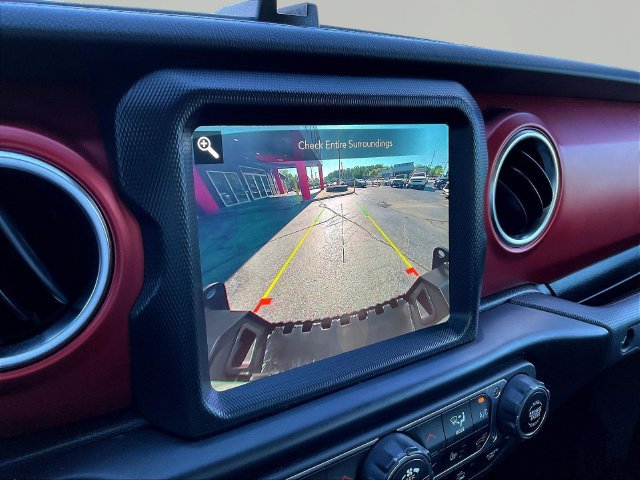 Used 2021 Jeep Gladiator Rubicon AWD/4WD image 17