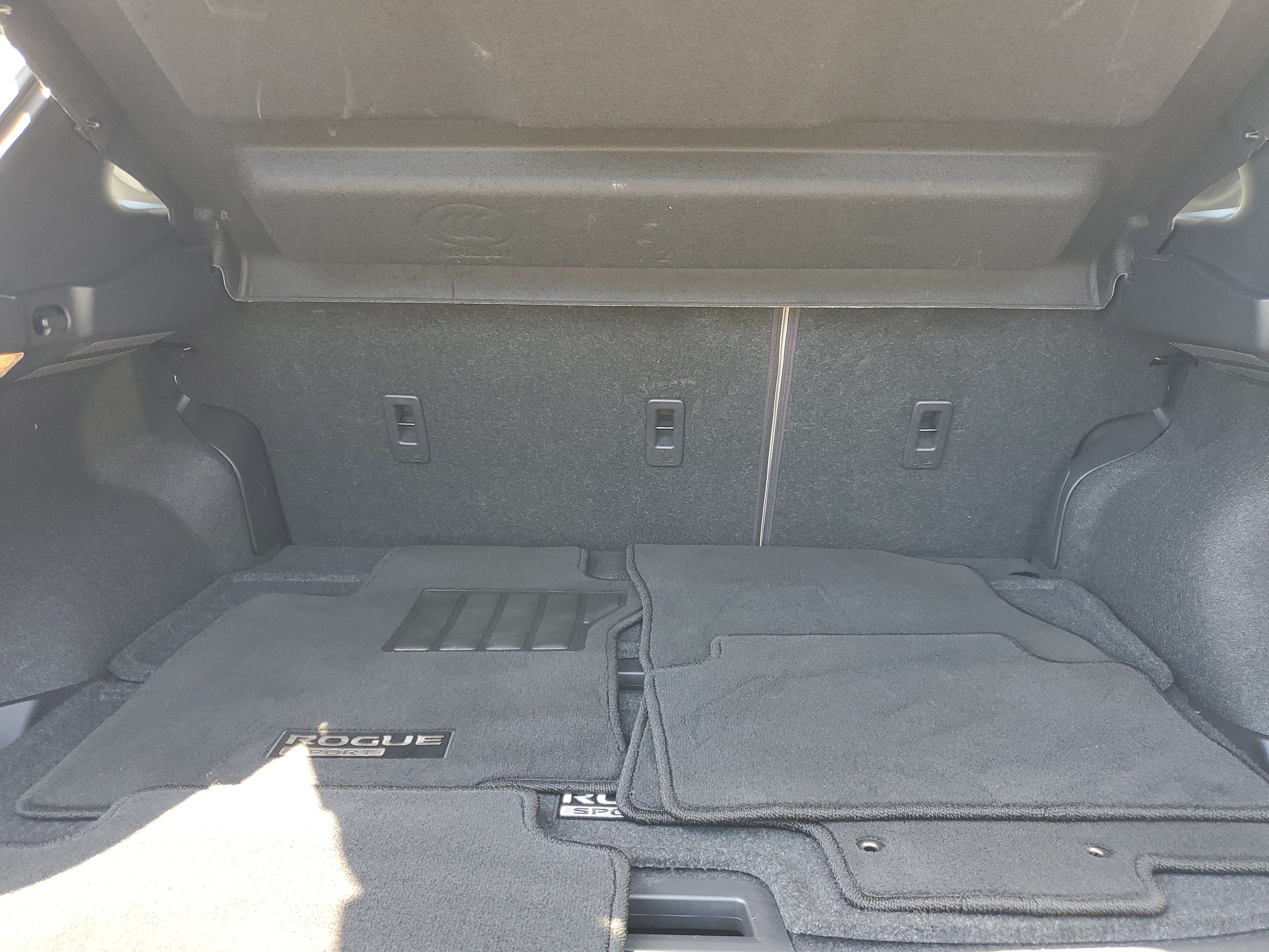 Certified 2022 Nissan Rogue Sport SV w/ Technology Package FWD image 14