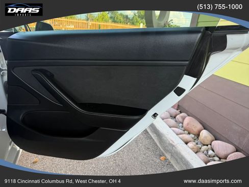 Used 2021 Tesla Model 3 Long Range AWD/4WD image 35