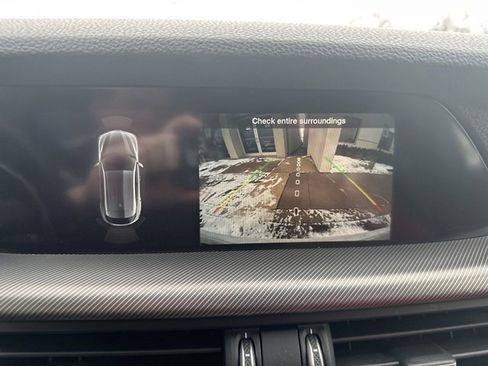 Used 2023 Alfa Romeo Stelvio Veloce image 16