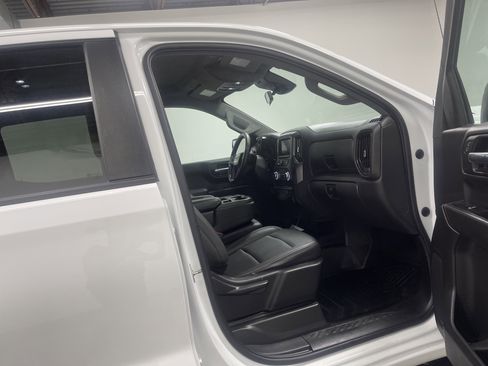 Used 2022 GMC Sierra 1500 Pro w/ Convenience Package image 25