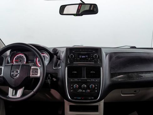 Used 2014 Dodge Grand Caravan SE w/ Quick Order Package 29E SE FWD image 20
