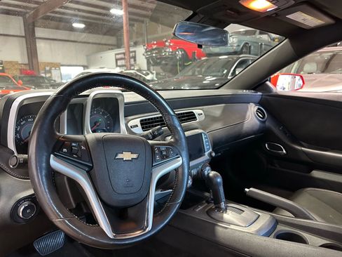Used 2013 Chevrolet Camaro LT RWD image 8